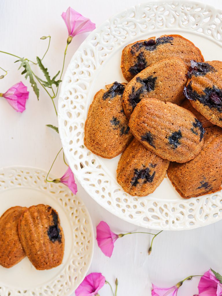 Madalenas de Mirtilos 📽 – um snack delicioso recheado de antioxidantes, vegan e sem glúten
